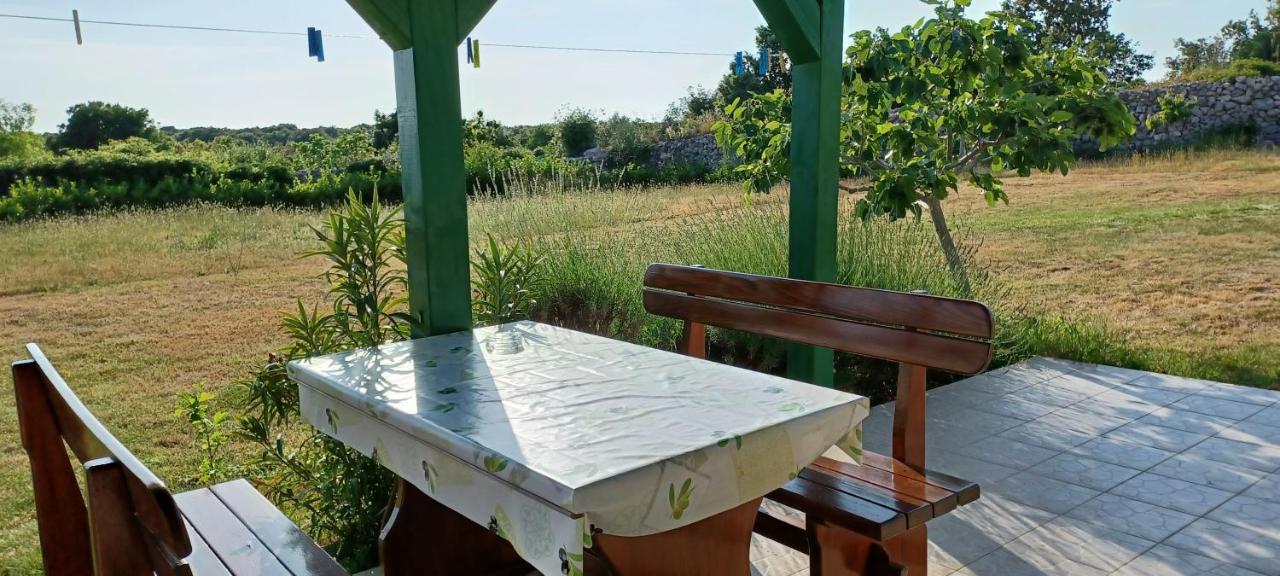Krcina Holiday Home Црес Экстерьер фото